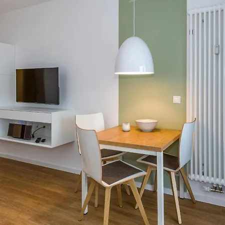 Deichhaeuser Anna Kueste Deichhaeuser Anna Kueste 7-12 *